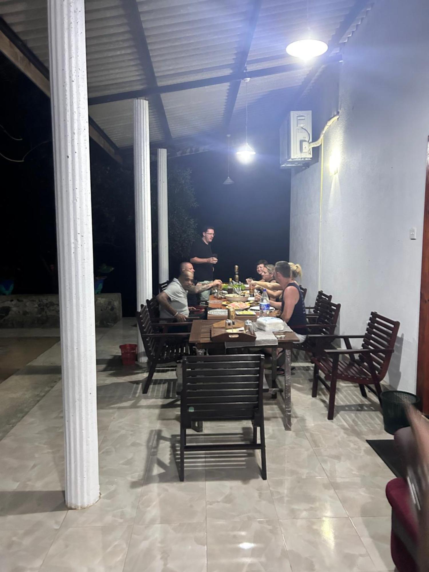 Neem Holiday Bungalow Yala Тиссамахарама Экстерьер фото