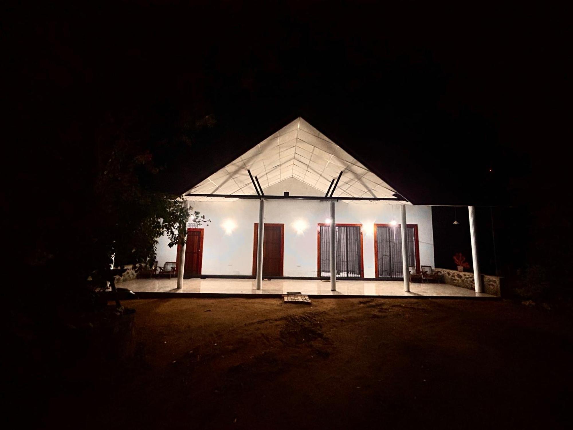 Neem Holiday Bungalow Yala Тиссамахарама Экстерьер фото